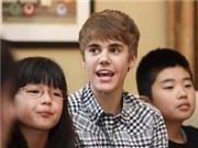 Bóng đá anh, ngoại hạng anh, lịch thi đấu euro 2012, Justin Bieber gặp gỡ các nạn nhân nhỏ tuổi Nhật Bản